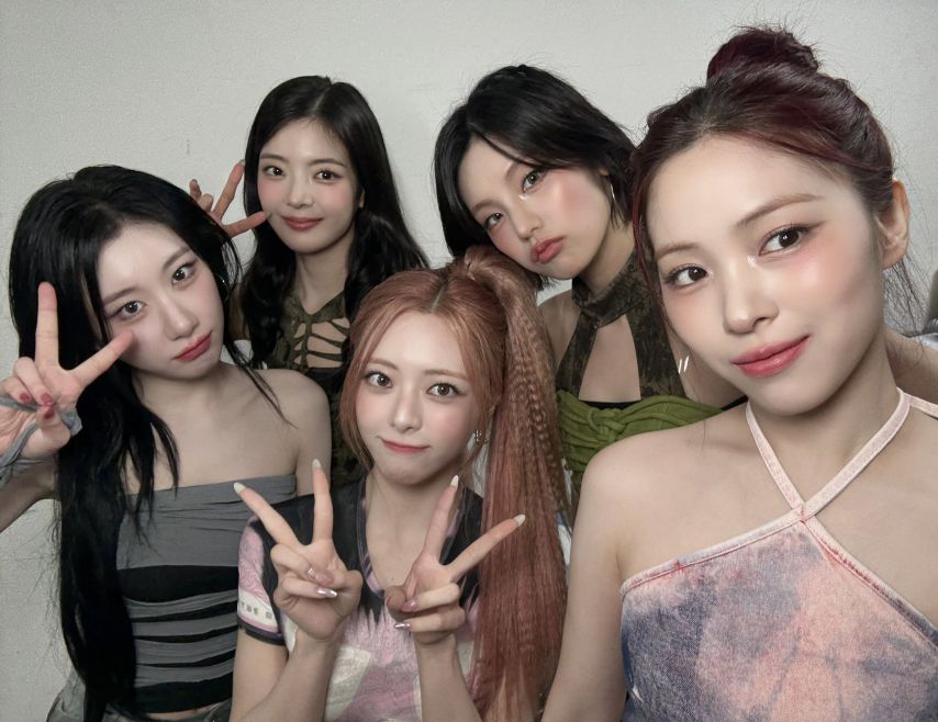 ITZY1_2.jpg