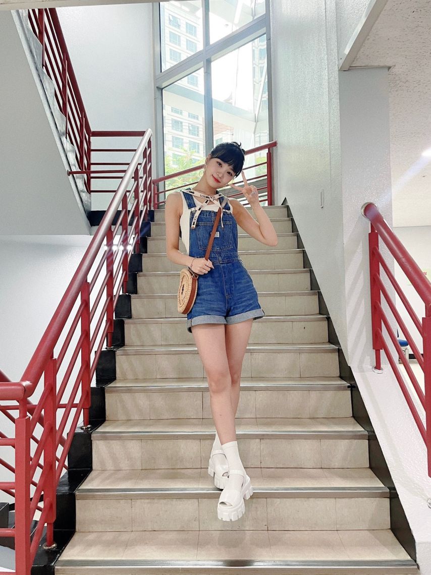 르세라핌 김채원1_4.jpg