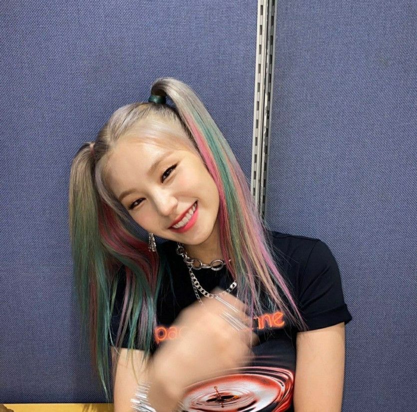 ITZY 황예지1_2.jpg