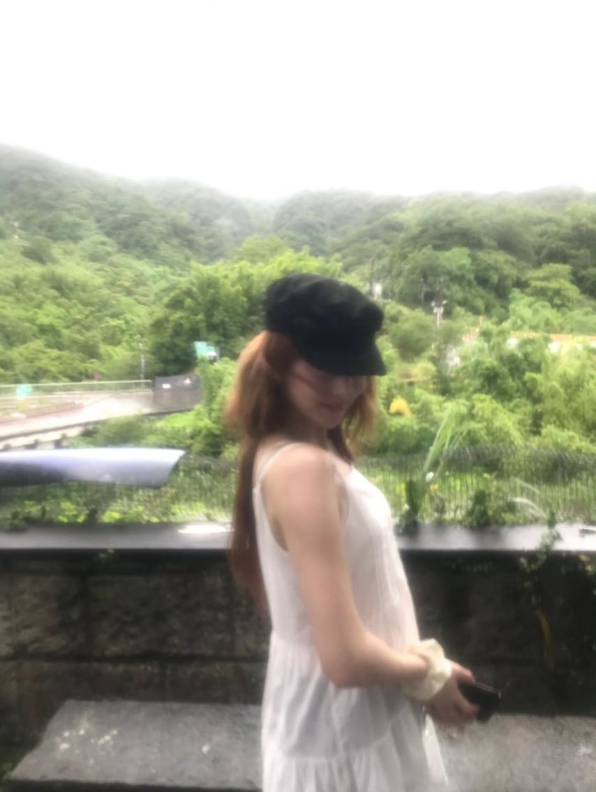 르세라핌 사쿠라,허윤진,카즈하,홍은채1_15.jpg