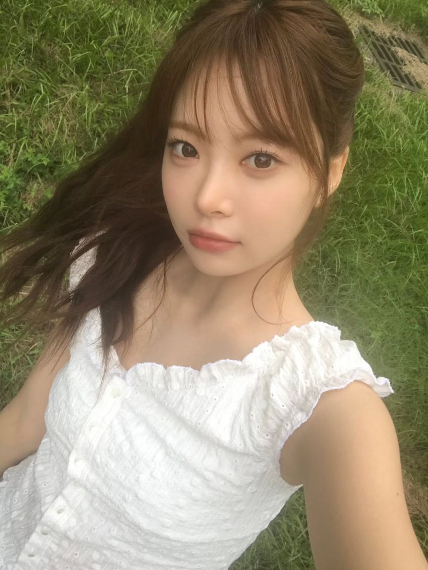 르세라핌 사쿠라,허윤진,카즈하,홍은채1_32.jpg