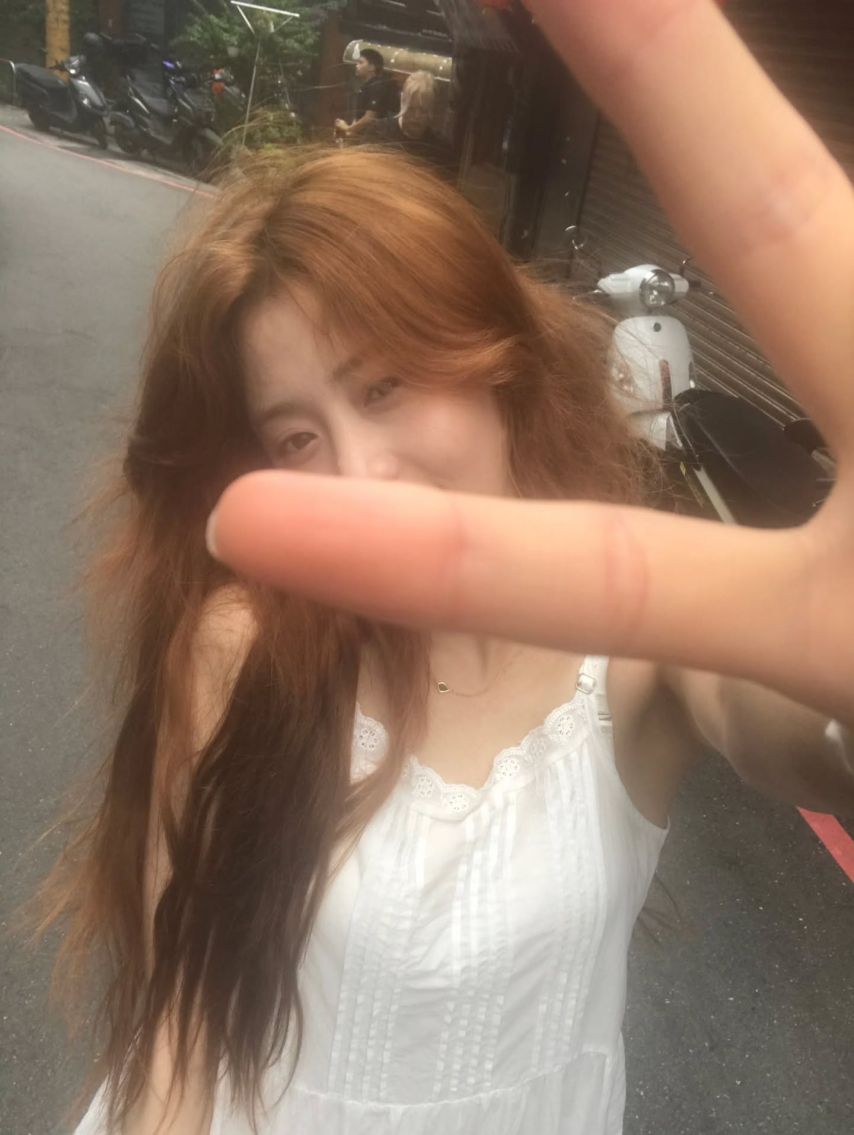르세라핌 사쿠라,허윤진,카즈하,홍은채1_12.jpg