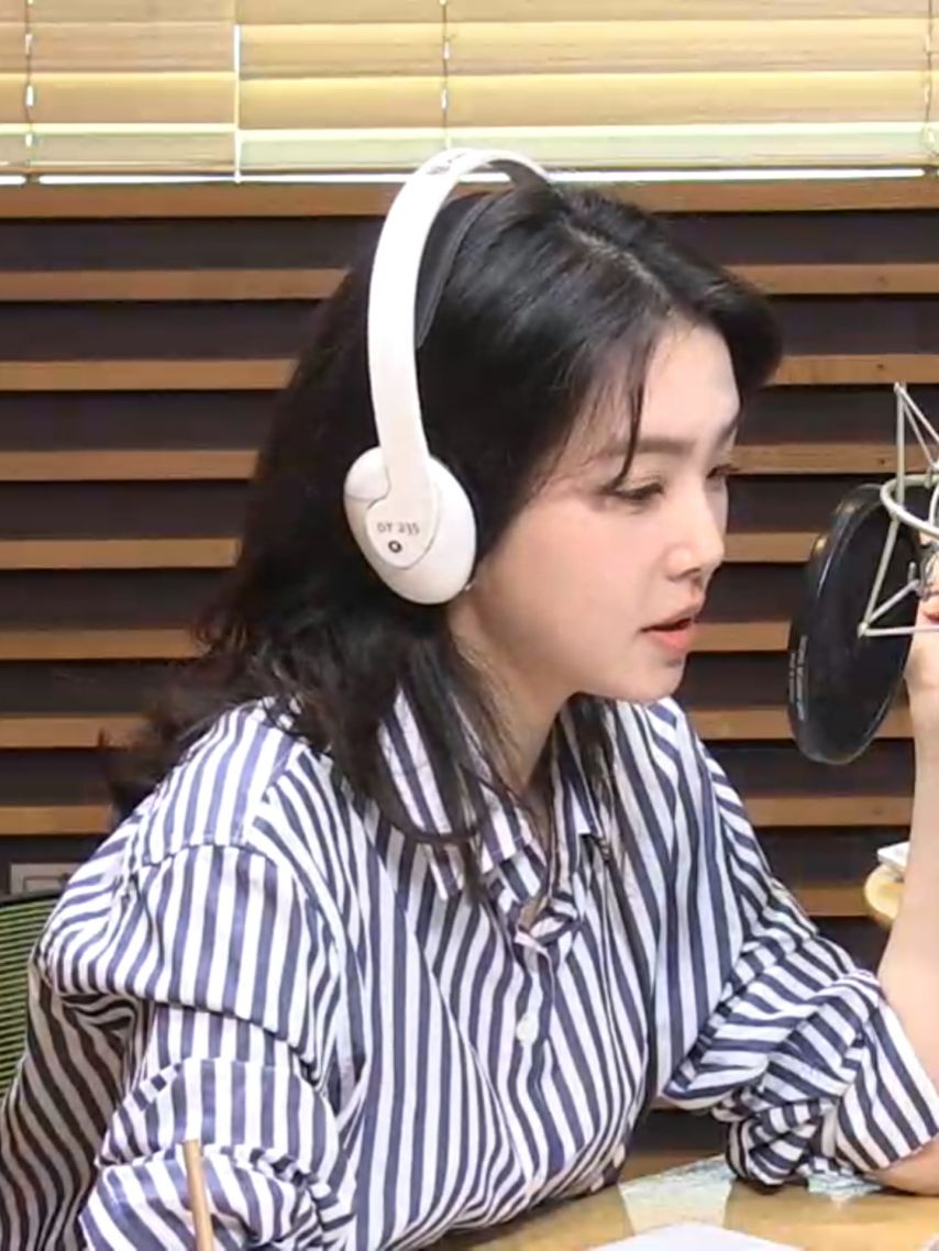 강지영 아나운서1_3.jpeg