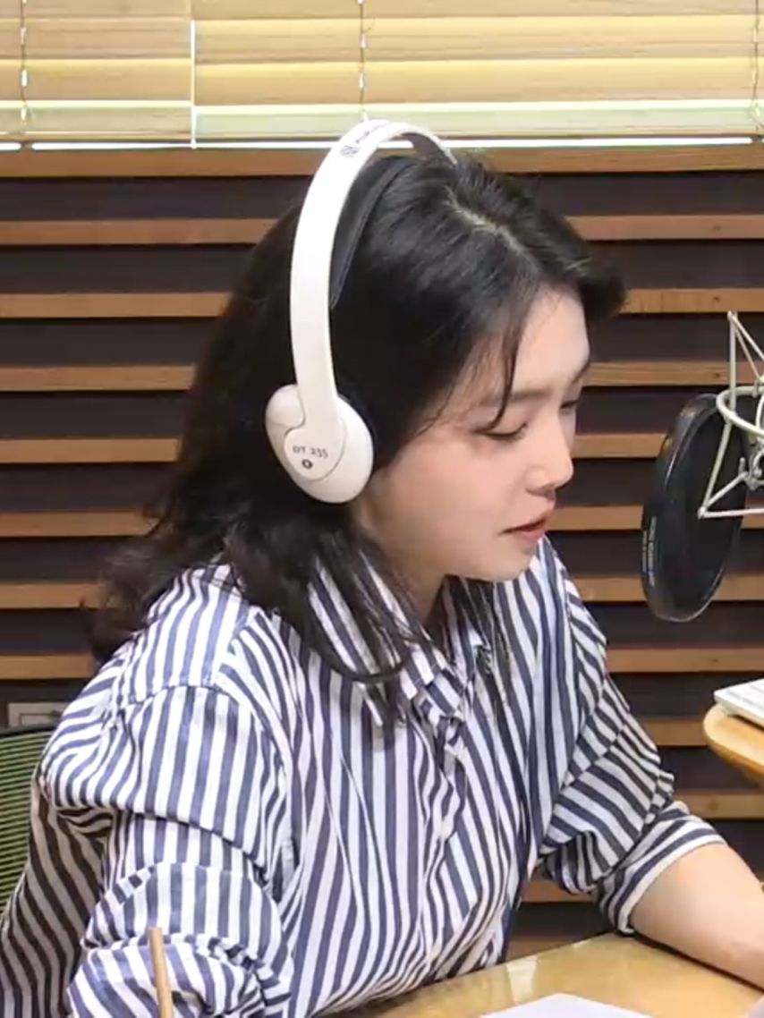 강지영 아나운서1_4.jpeg