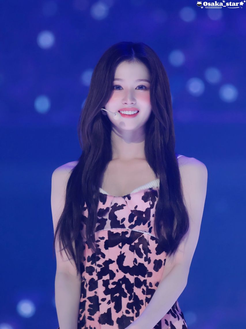 트와이스 사나1_2.jpg