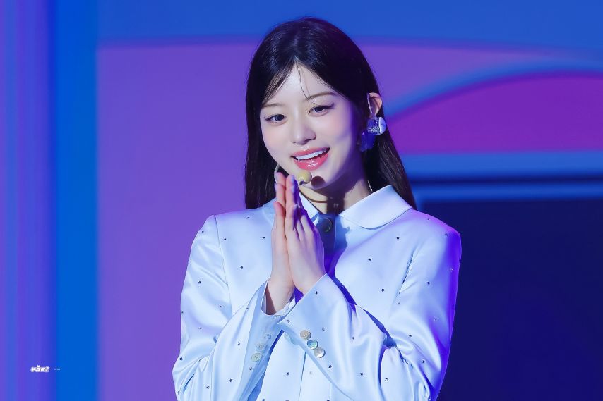 2025 ILLIT GLITTER DAY IN SEOUL 아일릿 민주1_4.jpg