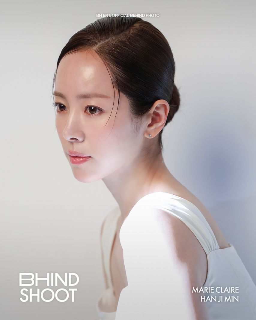 한지민 마리끌레르 비하인드 등1_1.jpg