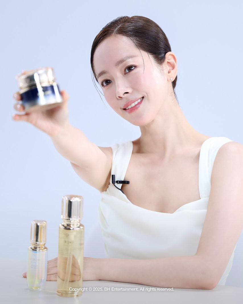한지민 마리끌레르 비하인드 등1_6.jpg