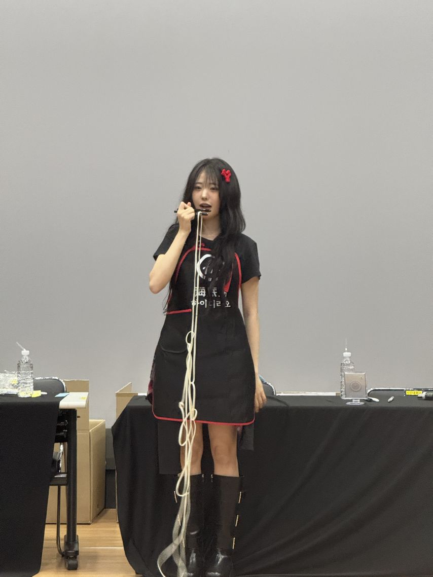 [QWER] 히나1_4.jpg