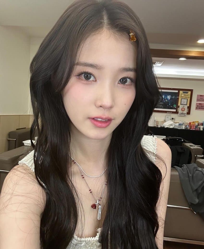 아이유1_2.jpg