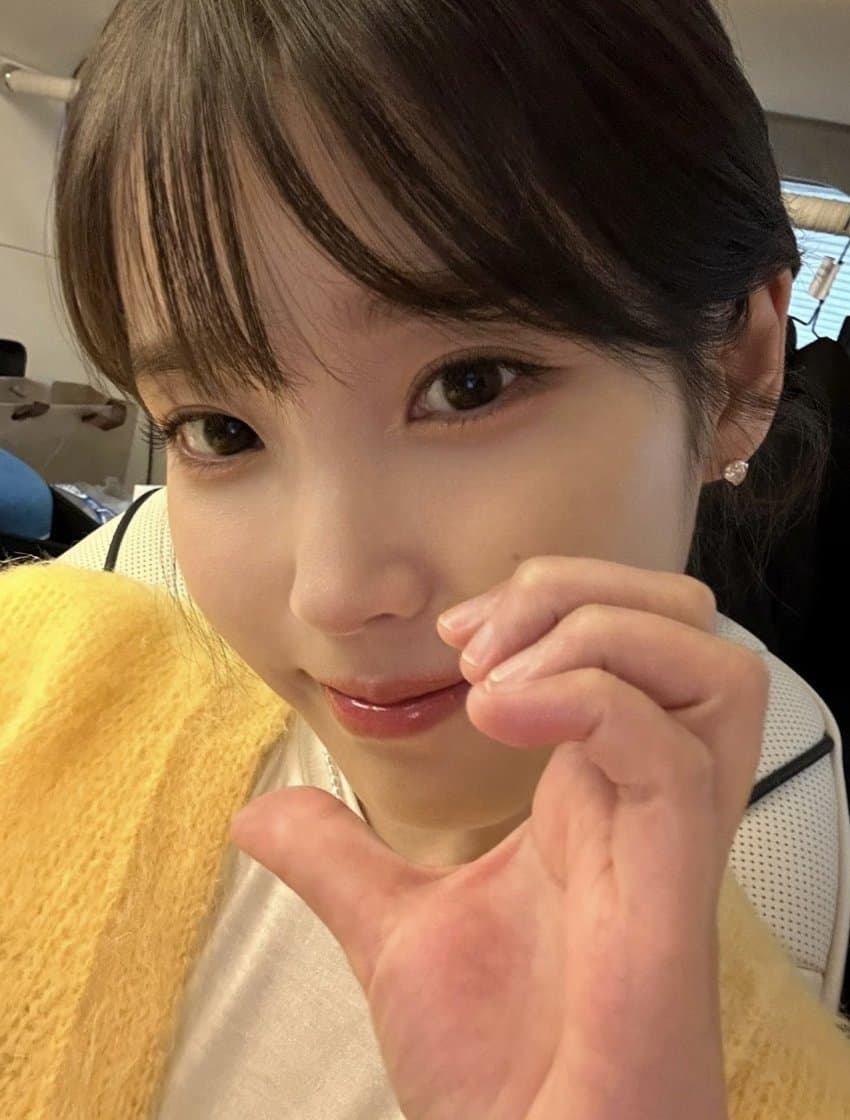 아이유1_1.jpg