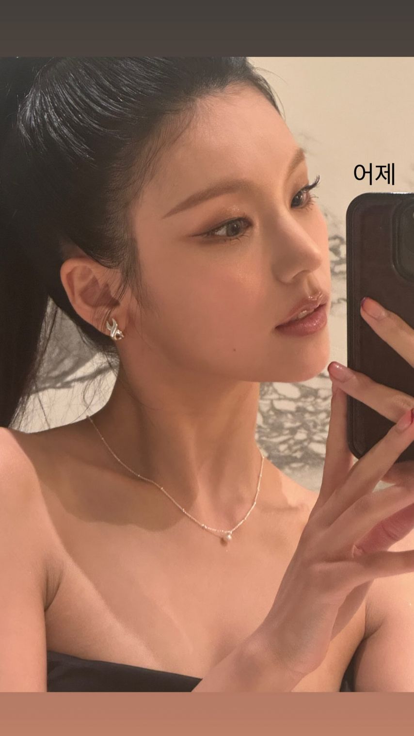 ITZY 예지1_1.jpg