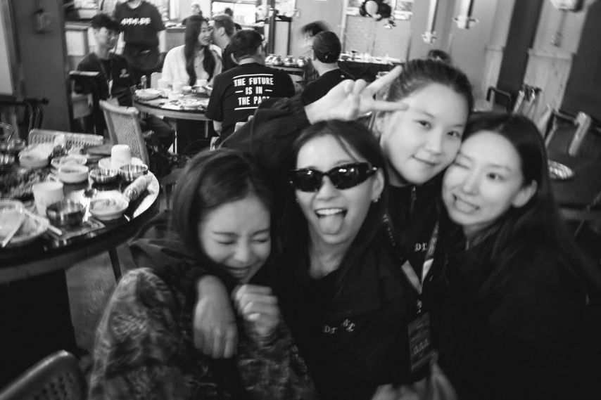 BLACKPINK (블랙핑크) 제니1_14.jpg