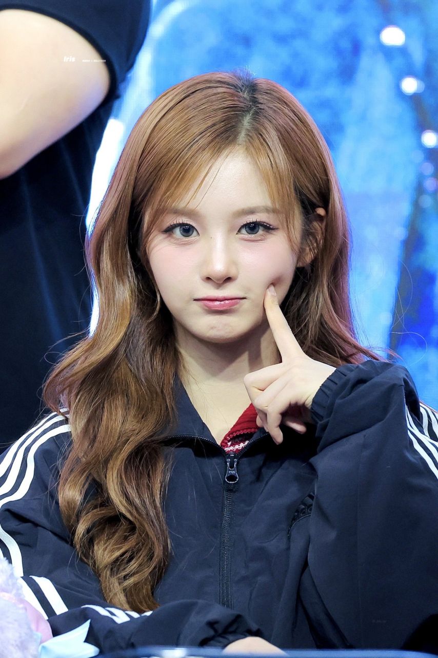 [엔믹스] 설윤1_1.jpg