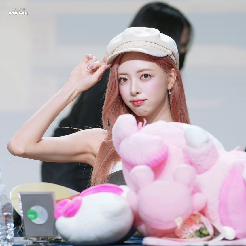 ITZY 유나1_5.jpg