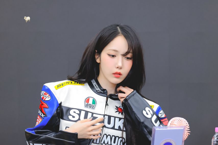 VIVIZ 신비1_6.jpg