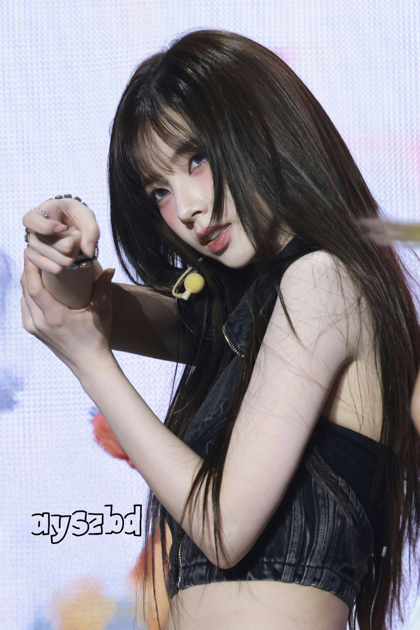 [에스파] 카리나1_3.jpg