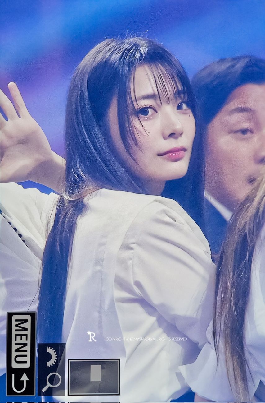 QWER 시연 쵸단 떄리는 짤.ㅋㅋㅋ1_3.jpg