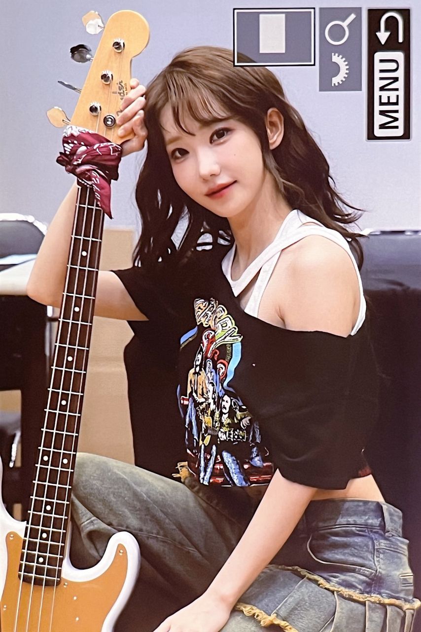 [QWER] 마젠타1_2.jpg