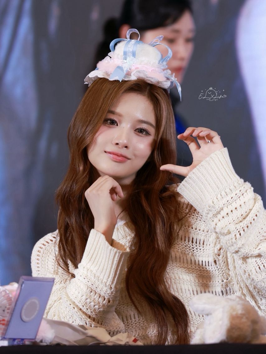 엔믹스 설윤1_2.jpg