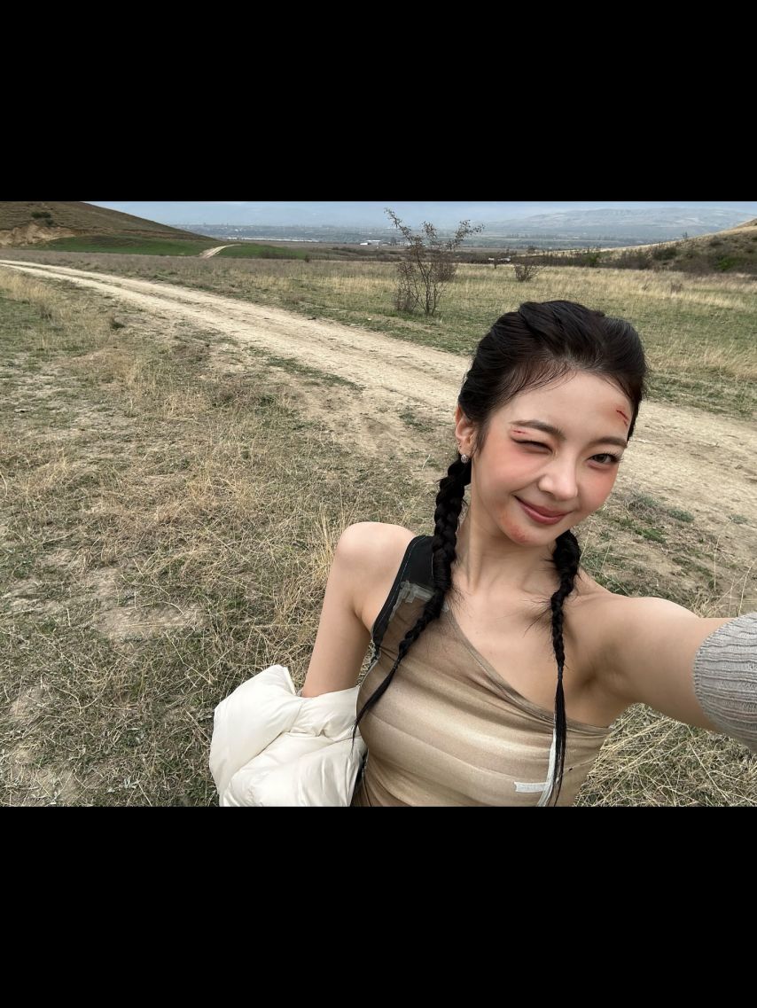 ITZY 리아1_5.jpg