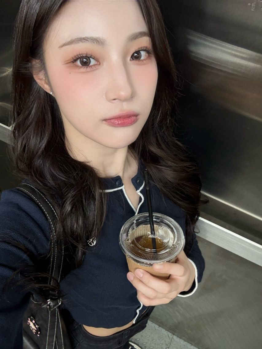 아이칠린-예주2_1.jpeg