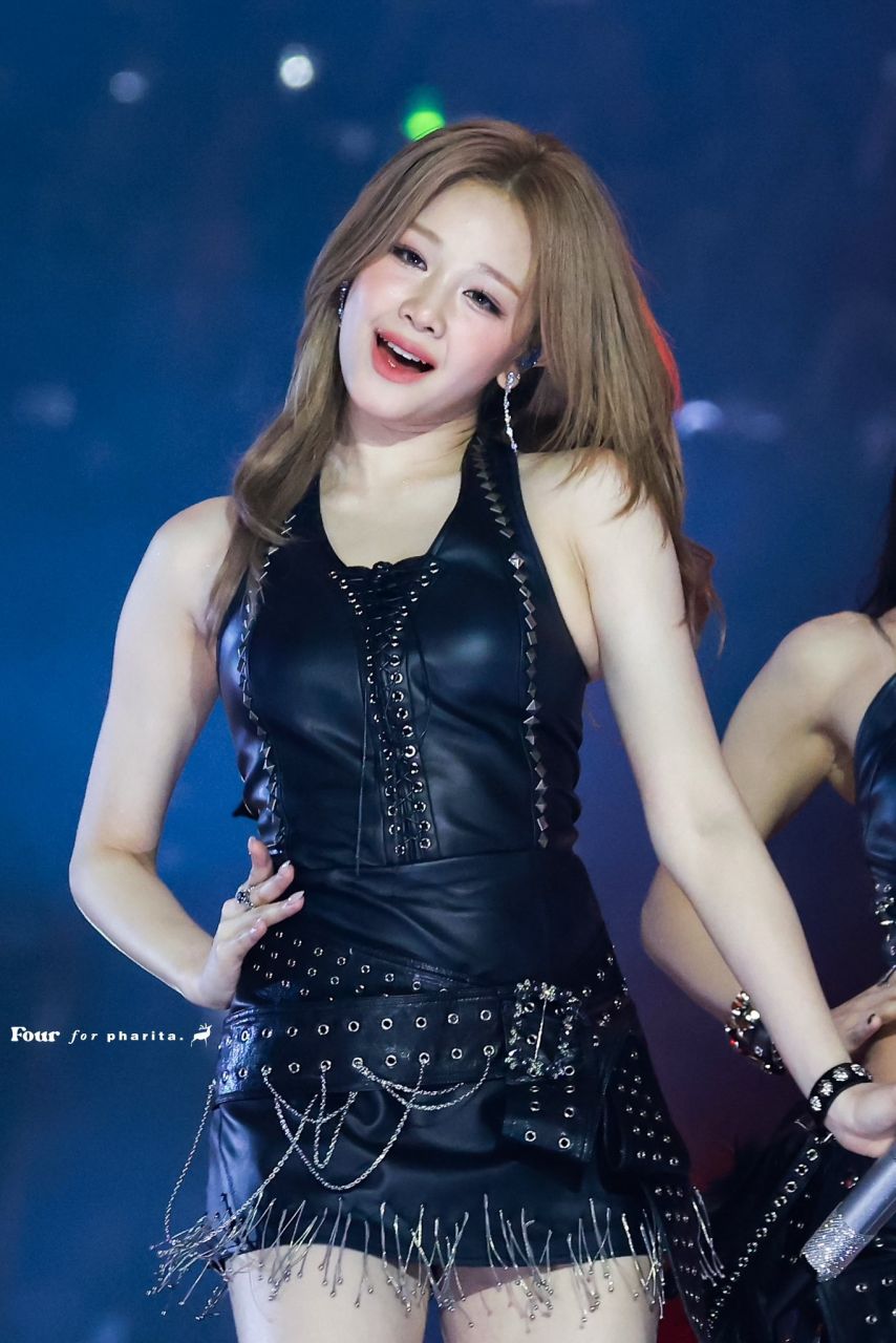 베이비몬스터 파리타1_5.jpg