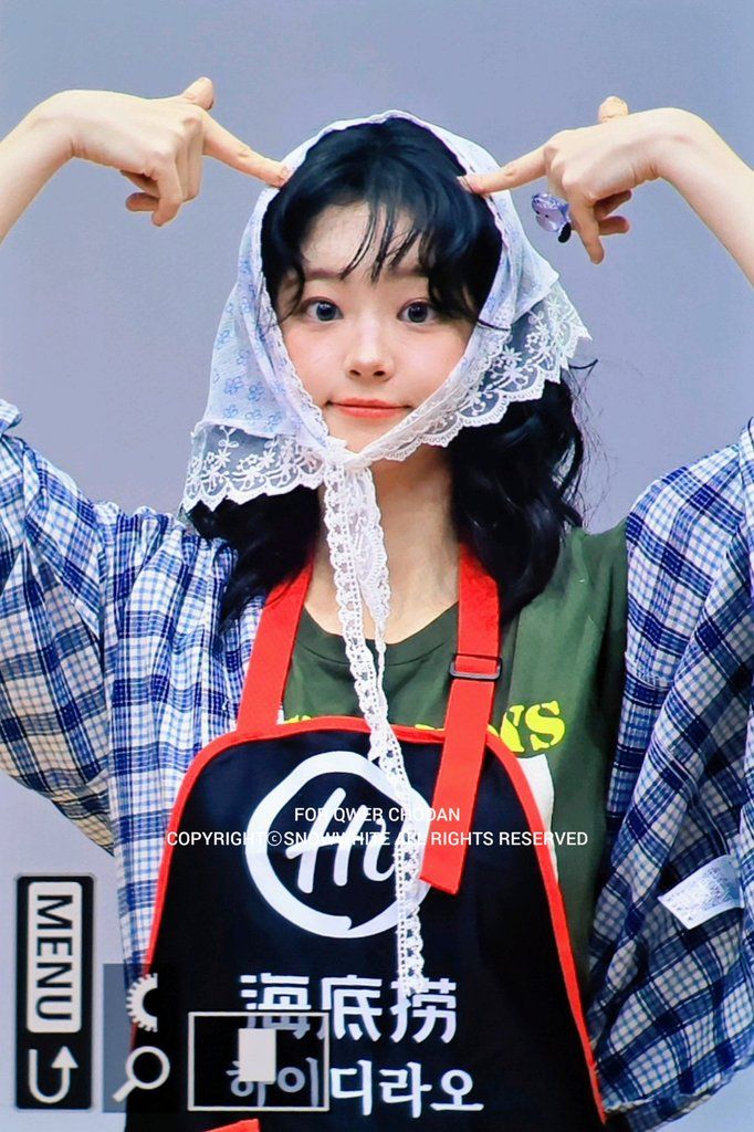 [QWER] 쵸단1_3.jpg