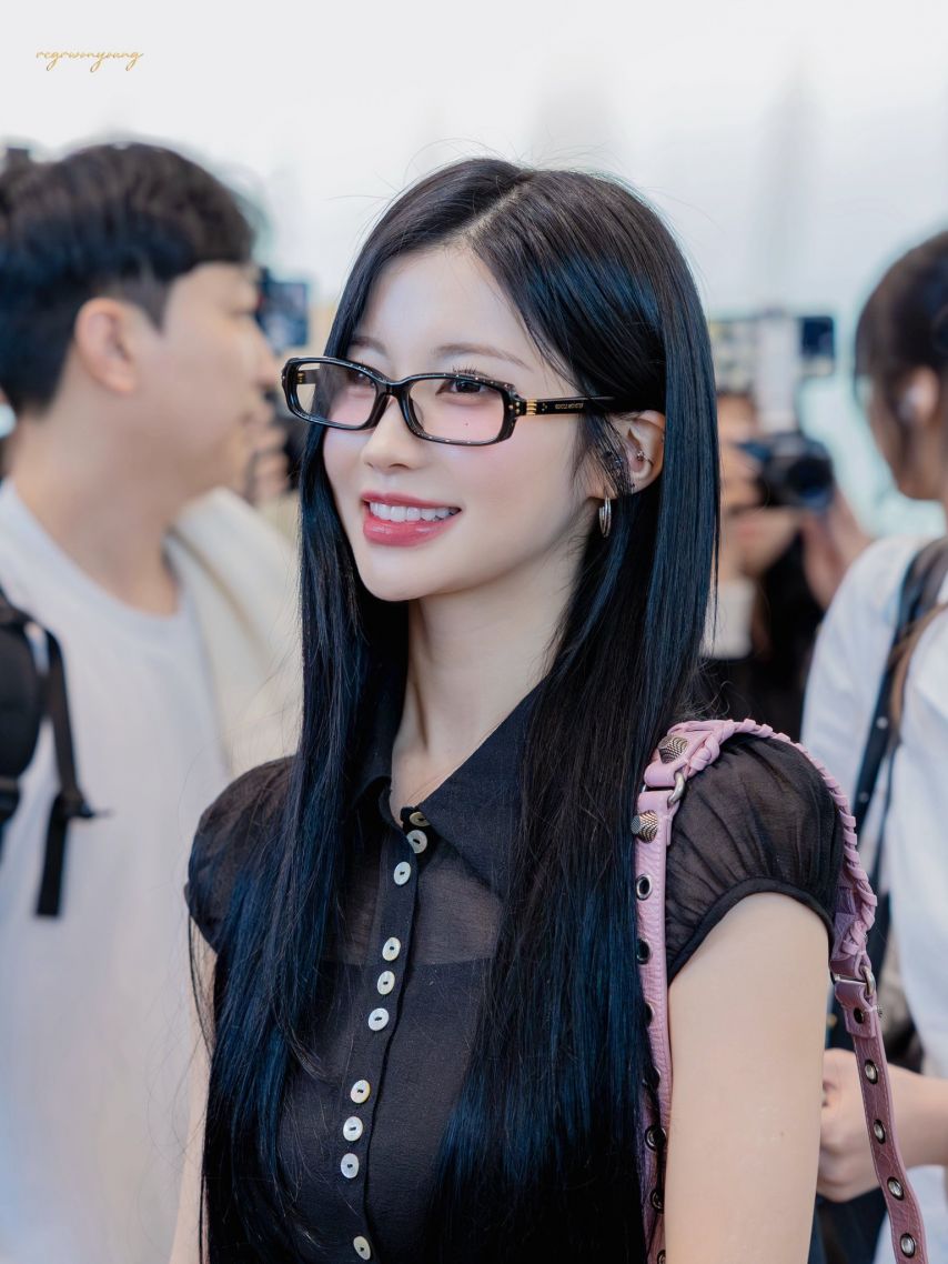 베이비몬스터 아사1_5.jpg