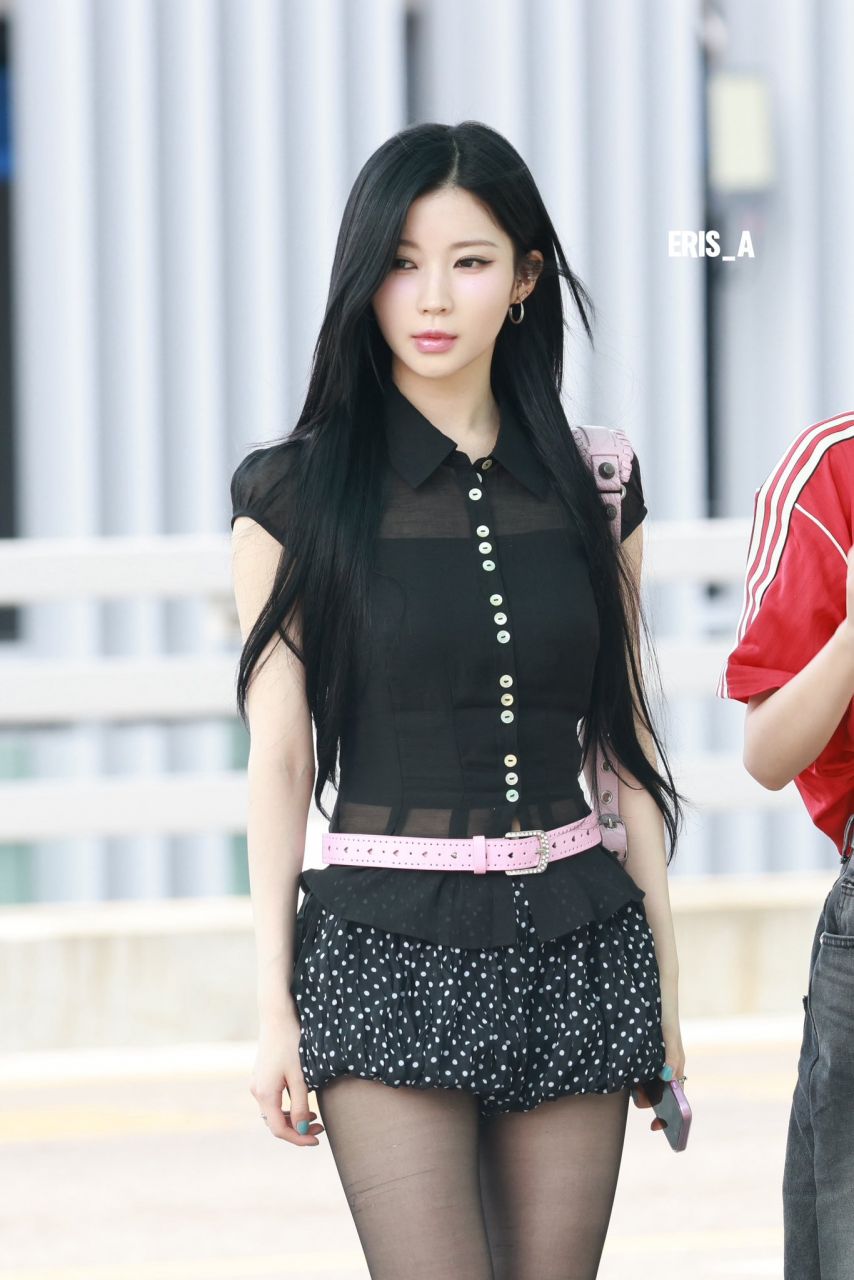 베이비몬스터 아사1_1.jpg