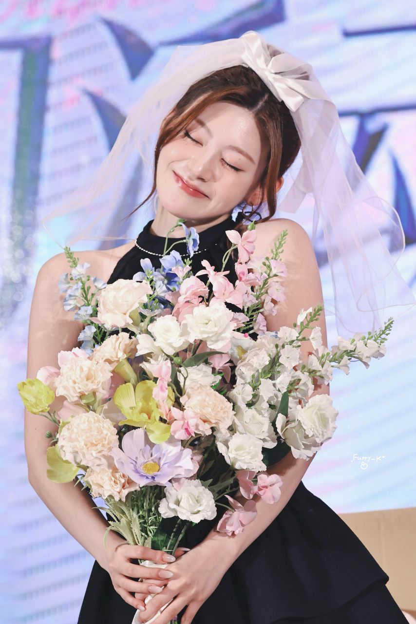 스테이씨 세은1_5.jpg