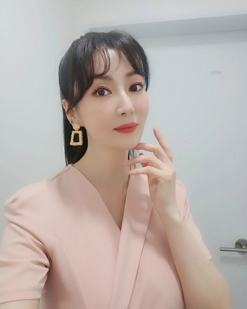 정소림 아나운서1_1.jpg