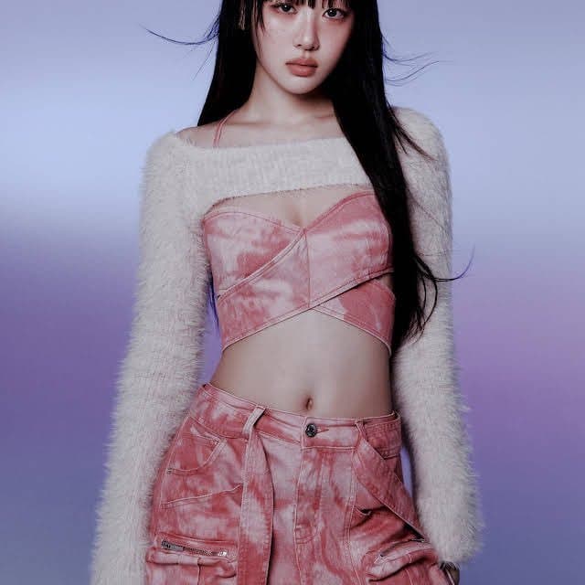 이달의소녀-이브1_1.jpg