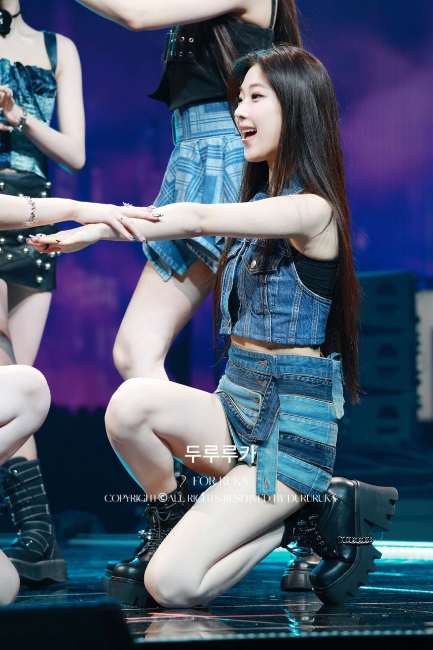 베이비몬스터 루카1_4.jpg