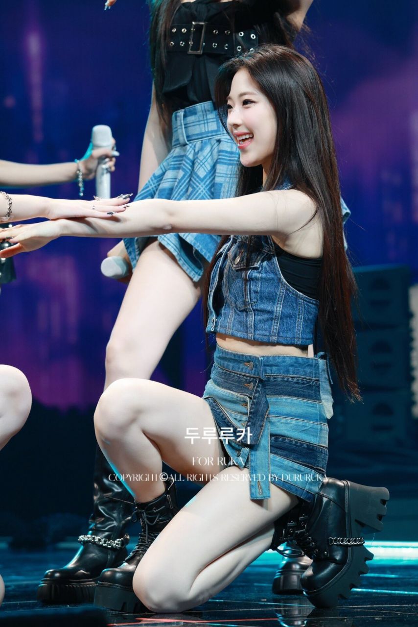 베이비몬스터 루카1_3.jpg