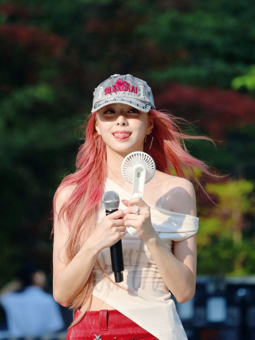 ITZY 유나1_9.jpg