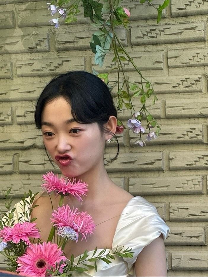 이유미 인스타1_4.jpeg