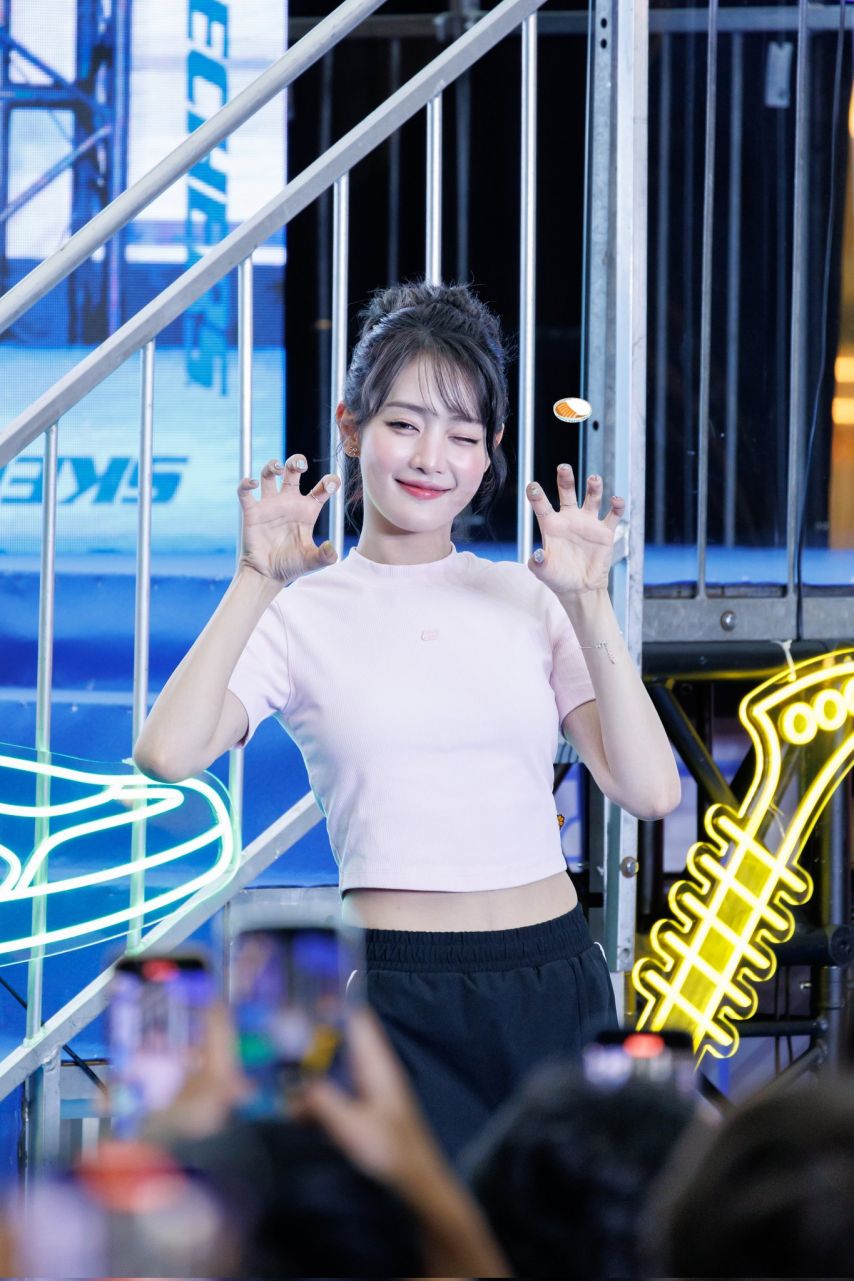 아이들 민니1_3.jpg