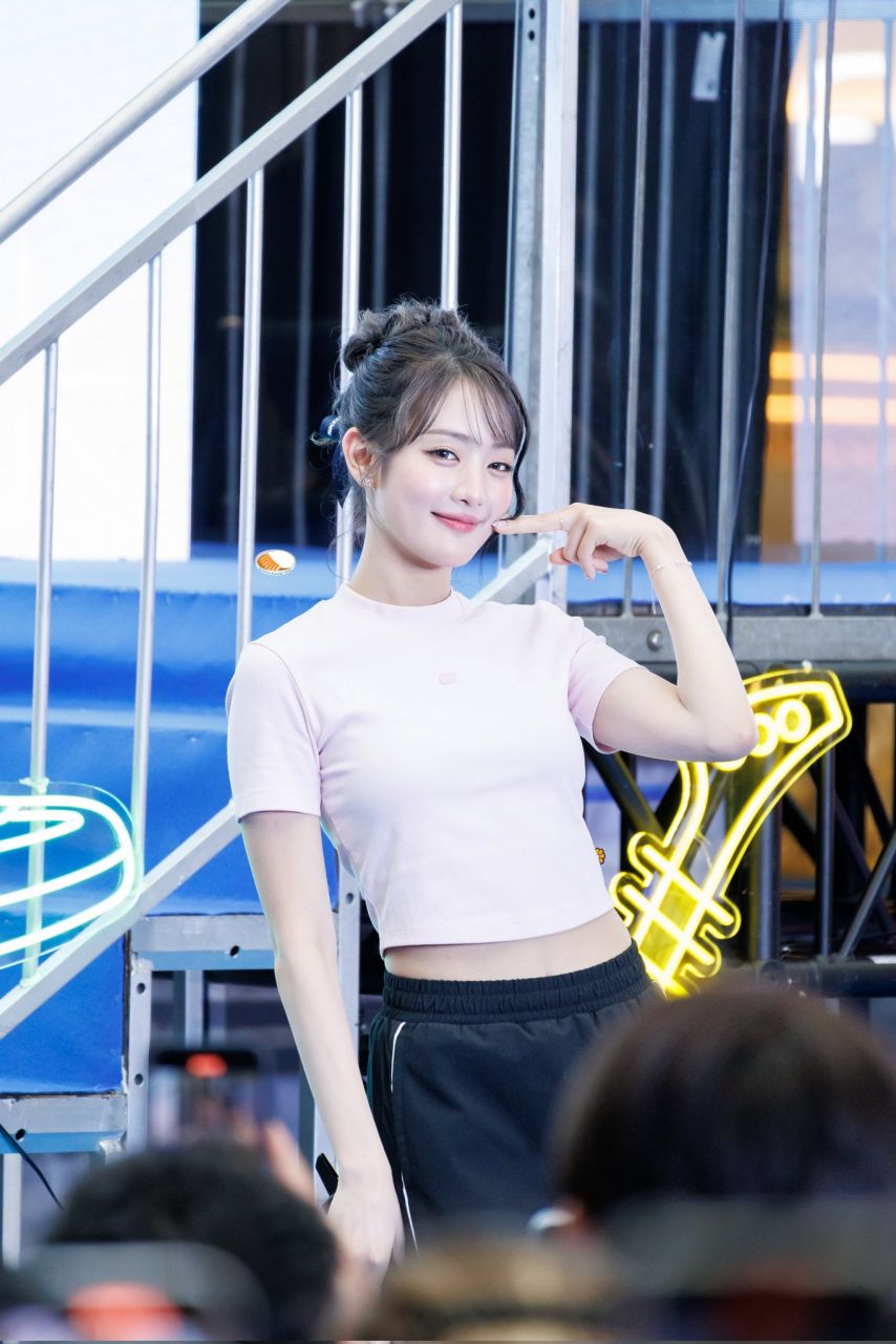 아이들 민니1_2.jpg
