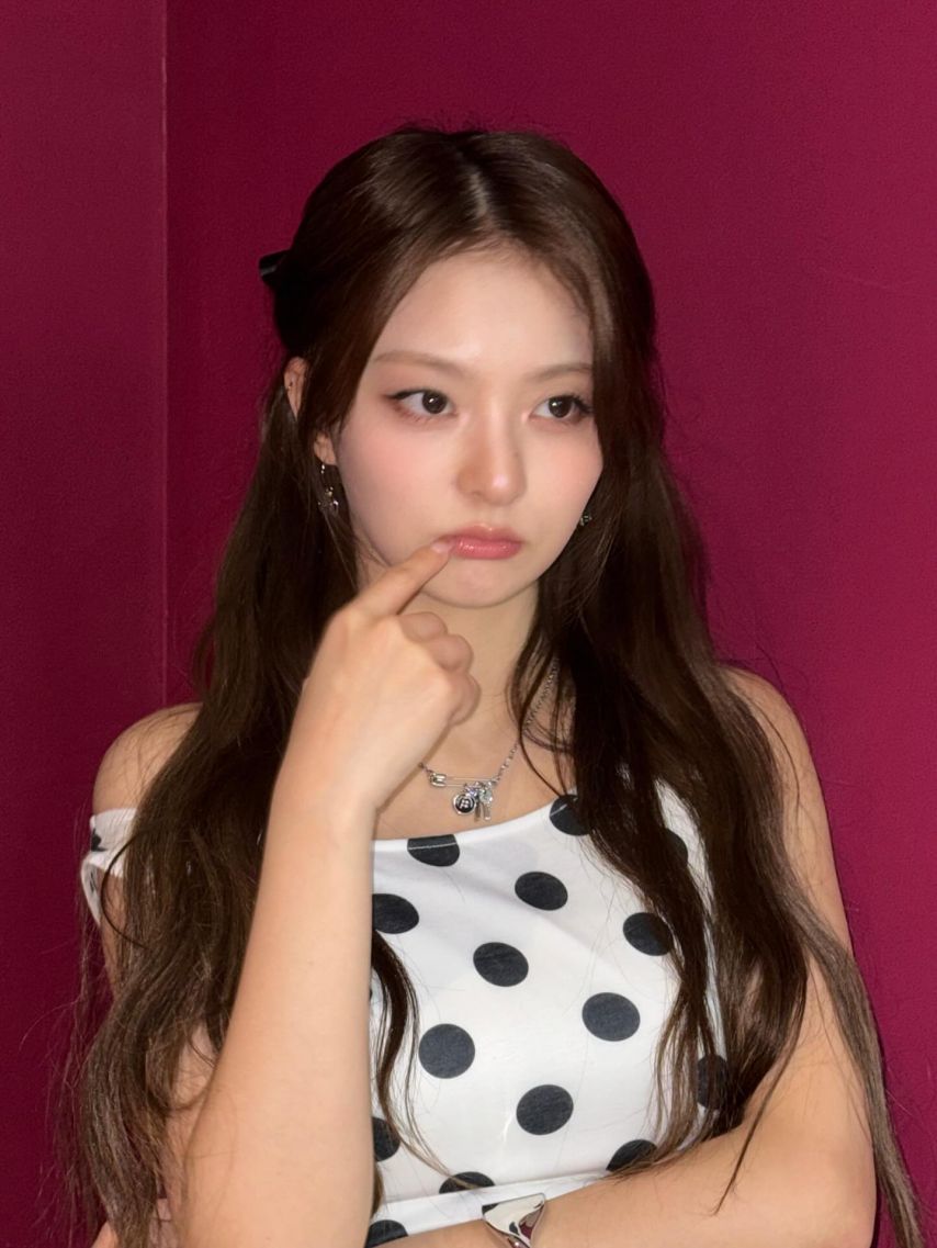 프로미스나인 송하영,박지원,이나경1_19.jpg