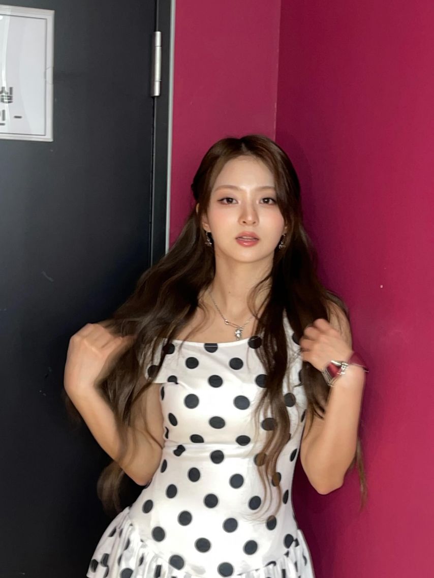 프로미스나인 송하영,박지원,이나경1_17.jpg