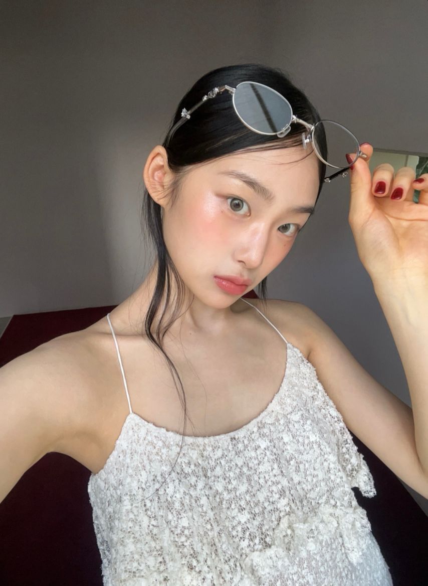 베이비돈크라이 이현, 베니1_6.jpg