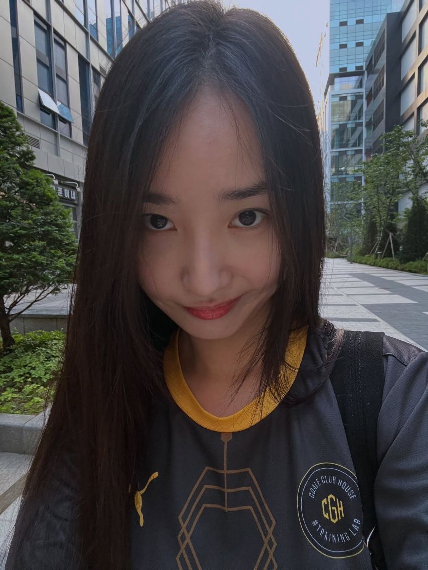 배우희 인별1_3.jpg