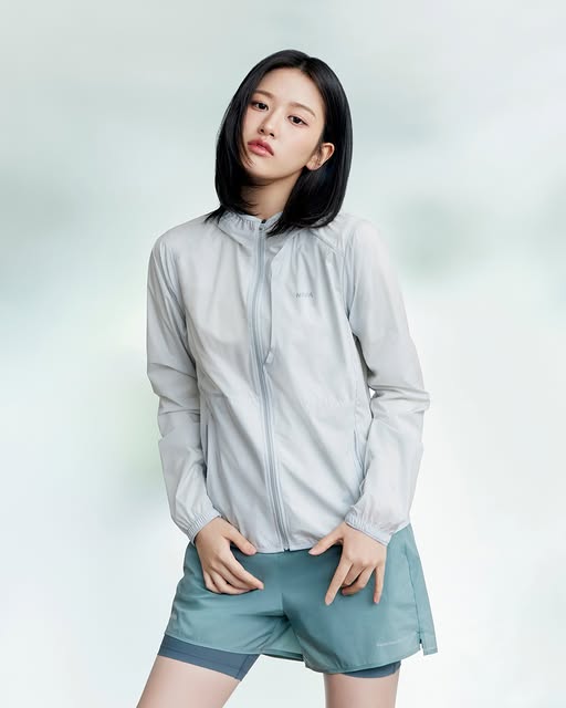 아이브 안유진 NEPA1_2.jpg
