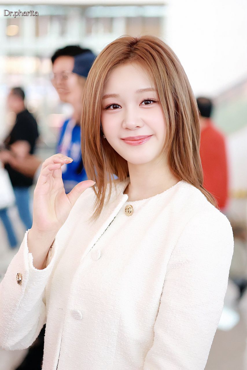 베이비몬스터 파리타1_2.jpg