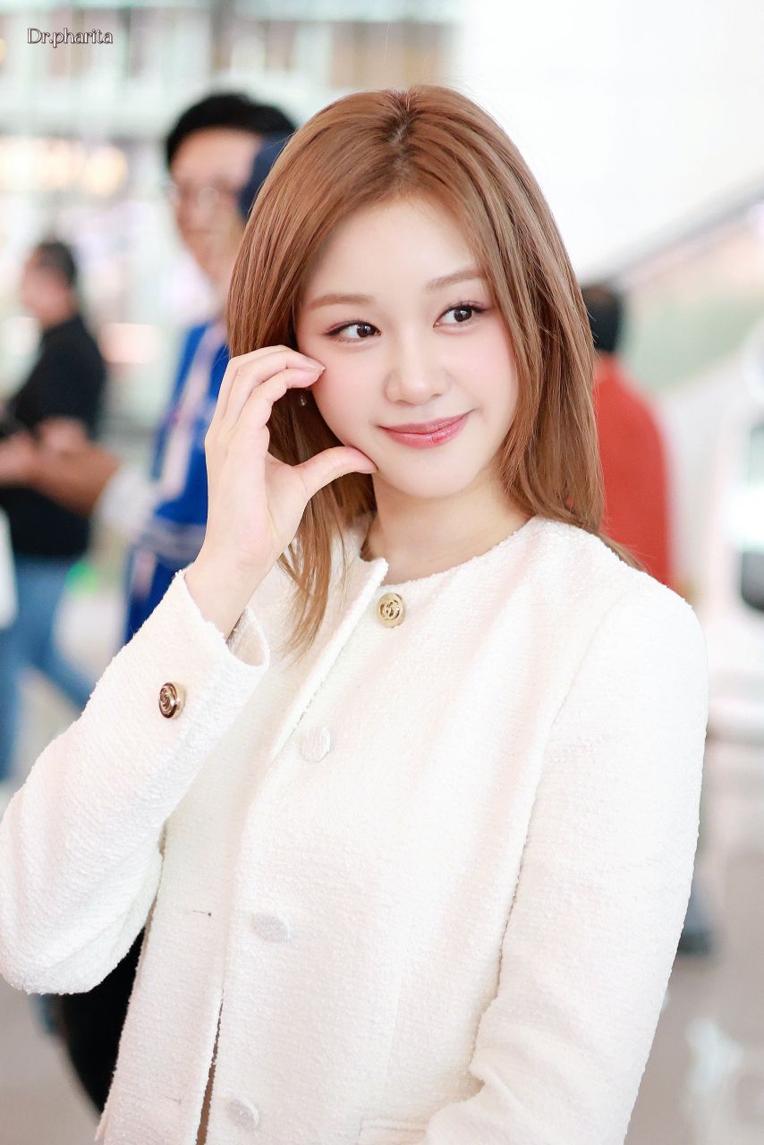 베이비몬스터 파리타1_1.jpg