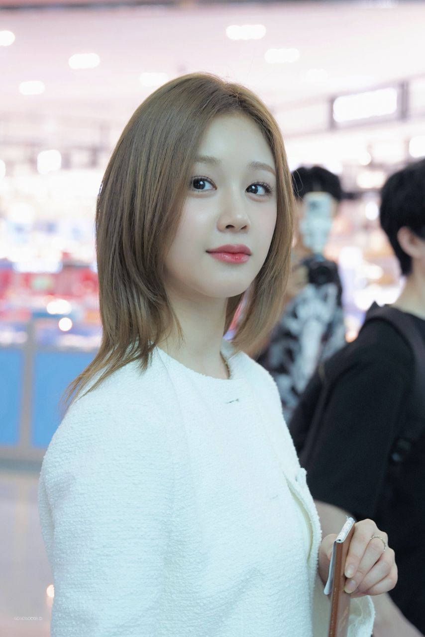 베이비몬스터 파리타1_7.jpg