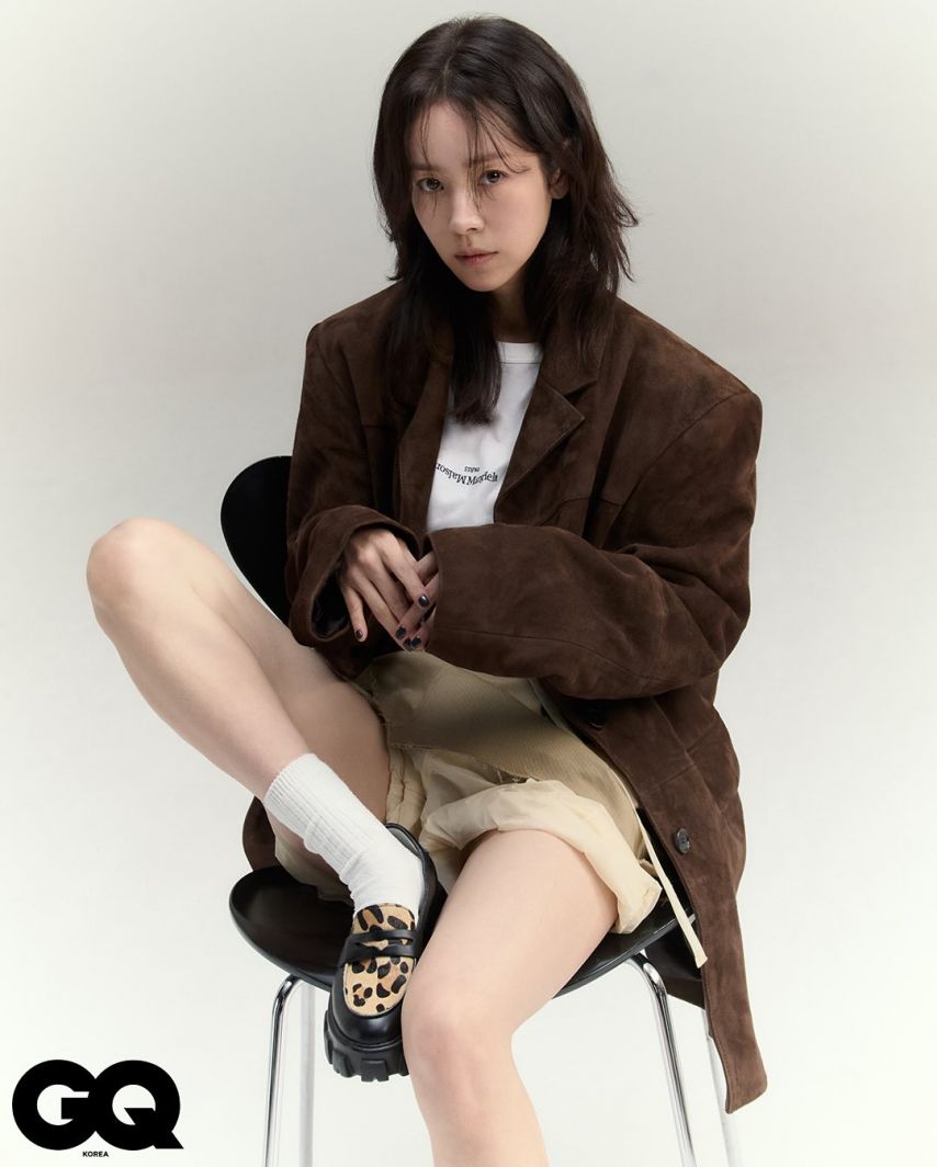 한지민 인별 GQ1_2.jpg