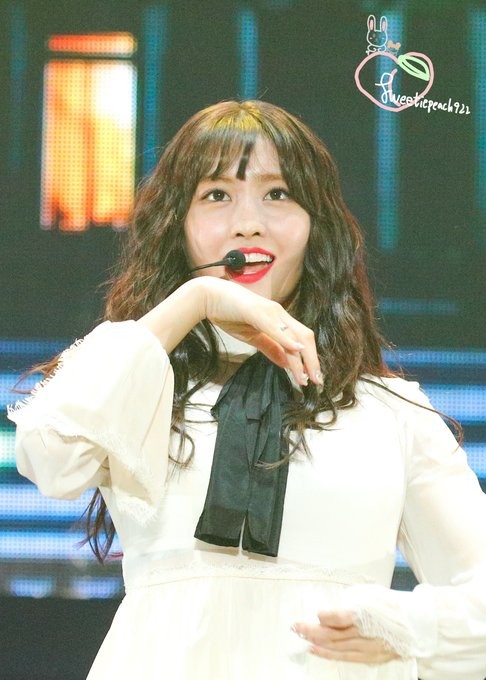 트와이스 모모1_4.jpg