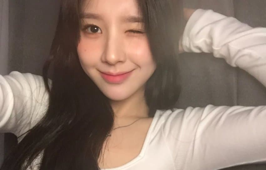이달의소녀-희진1_3.jpg